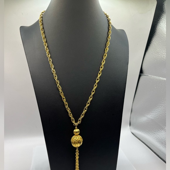 Necklace Chic Gold Tone Filigree Sphere Tassel Necklace Vintage - Picture 2 of 12